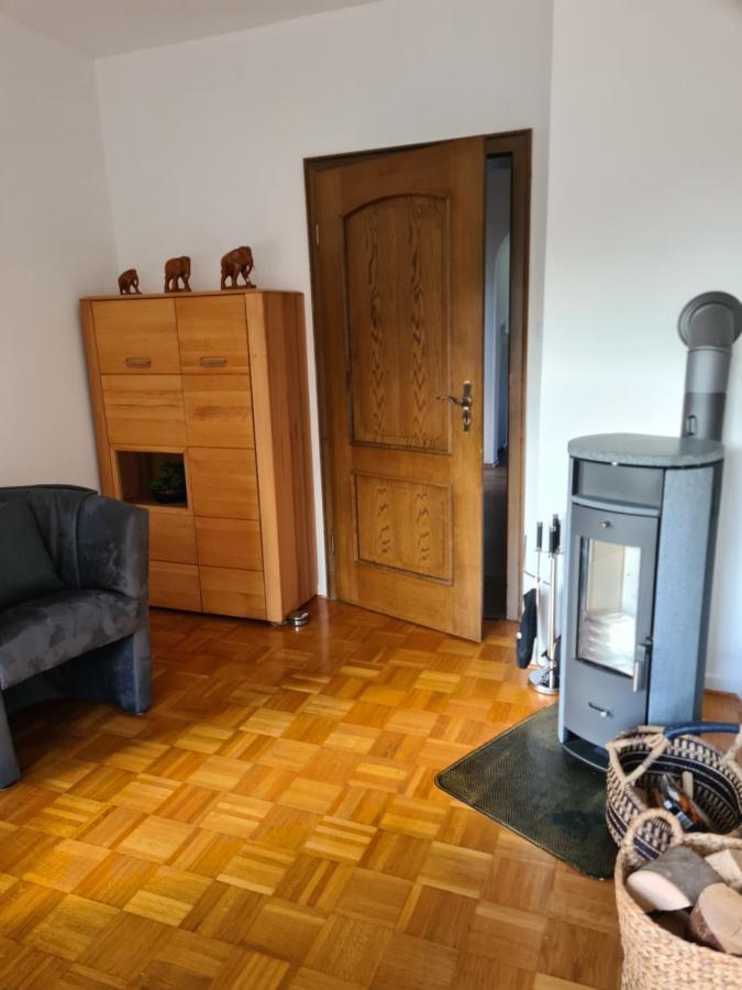 Ferienwohnung Im Birkenweg 뫼스도르프 외부 사진